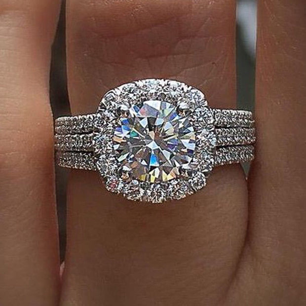 Trendy Women Brilliant Cubic Zirconia Ring